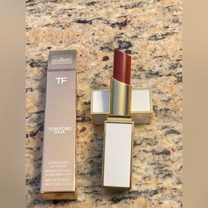 Tom Ford Soleil Ultra-Shine Lip Color - Été Brûlant - medium dark burgundy